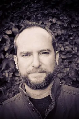 Scott Thomas