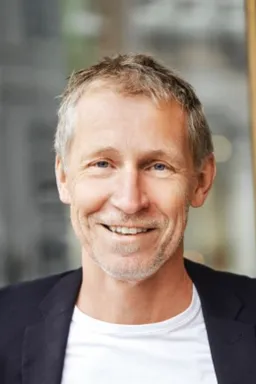 Kim Hundevadt