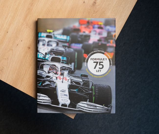 Recenze titulu Formule 1: 75 let